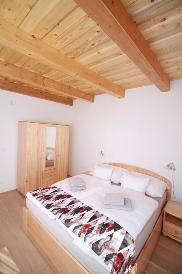 Boni Apartmanok Hegykő Buitenkant foto